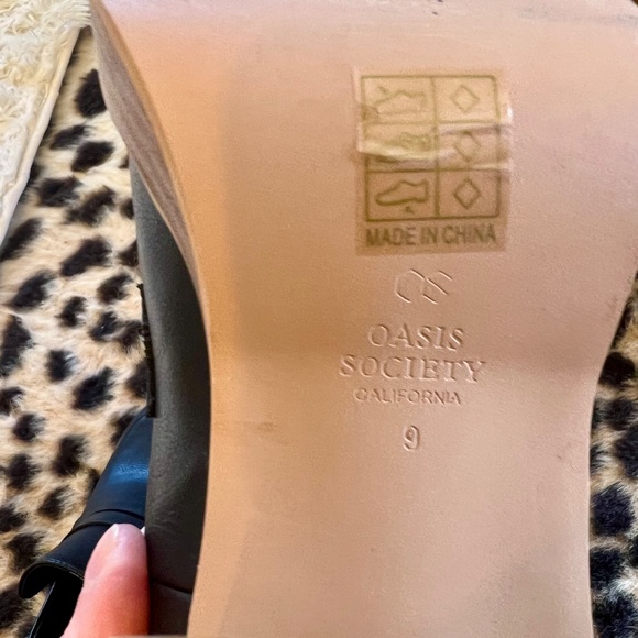 Oasis Society Hannah Shoe, Blk - Picture 14 of 14